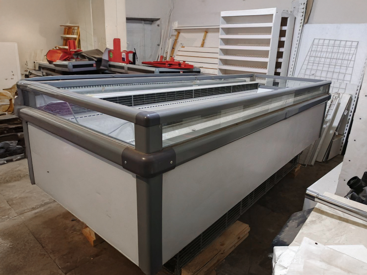 Торговая морозильная витрина